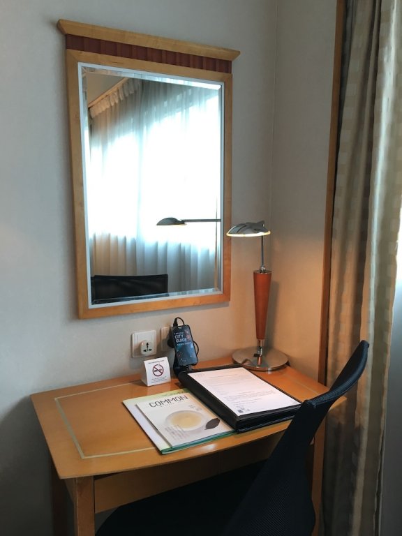 Фото The Cityview - Chinese Ymca of Hong Kong