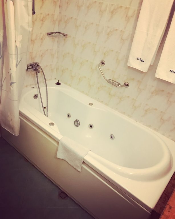 Фото Хотел Света София