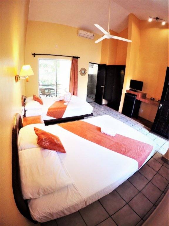 Фото Hotel Lunasol