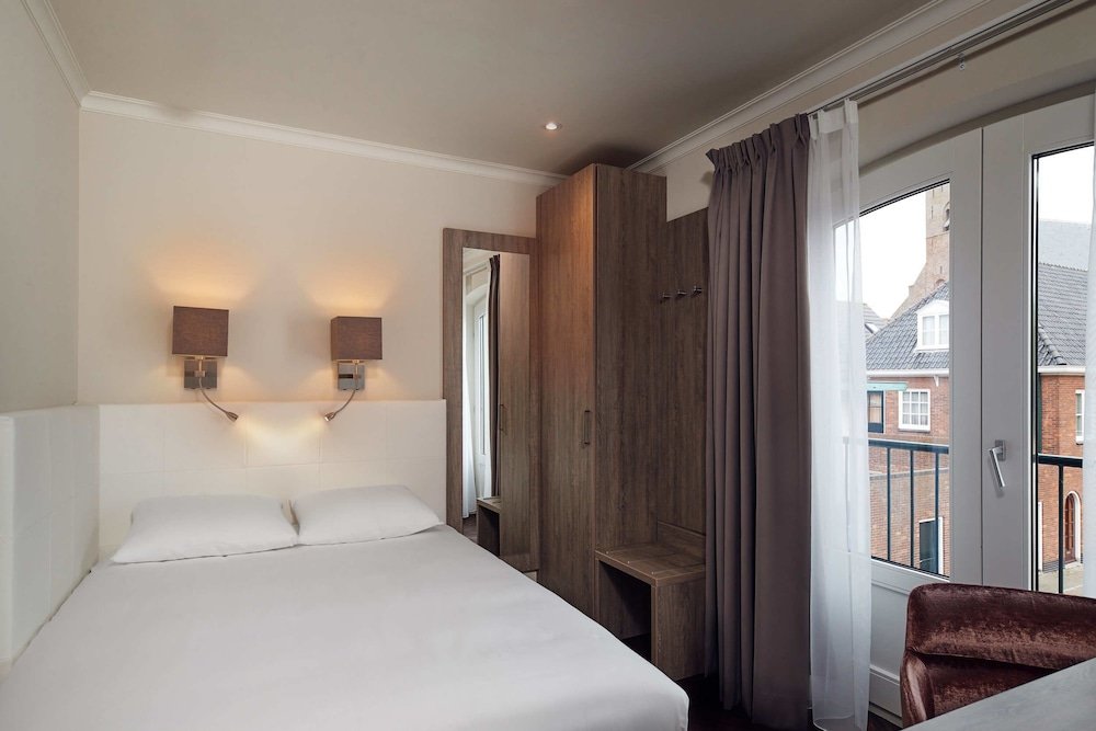 Фото Hotel de Lindeboom