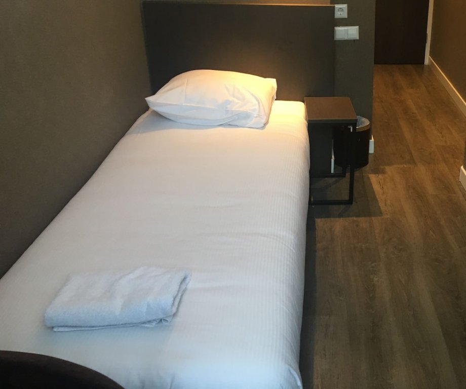 Фото Hotel Manofa