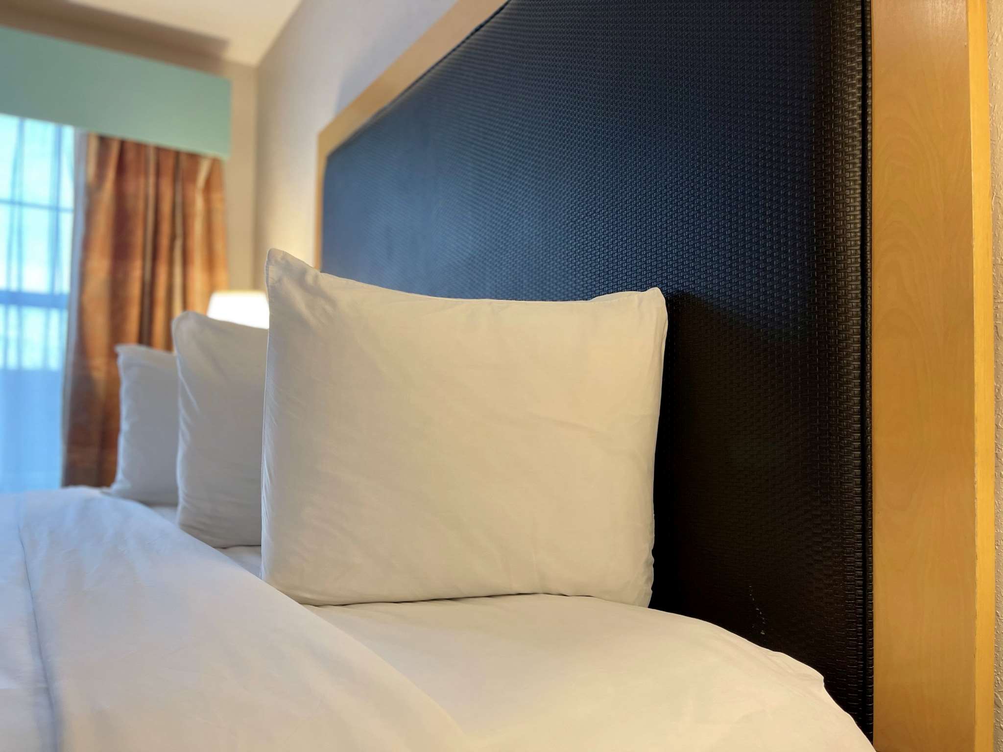 Фото Holiday Inn Express & Suites Zion by IHG