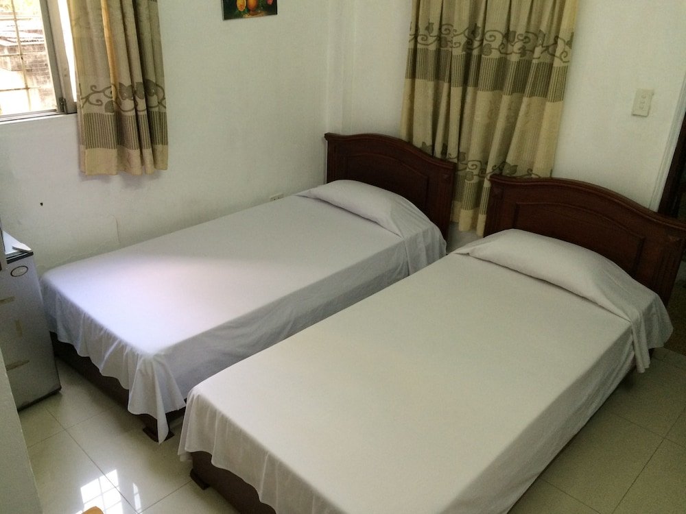 Фото Camellia 6 Hotel