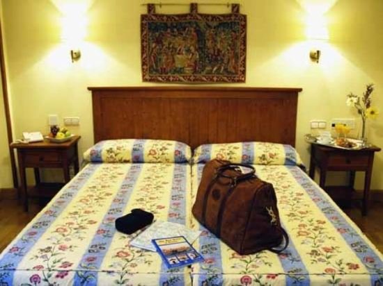 Фото Hotel Casona de la Reyna