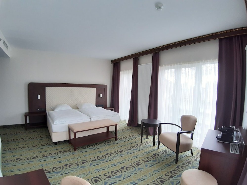 Фото Hotel My Main