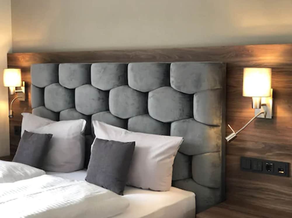 Фото Intergroup Business & Design Hotel Ingolstadt