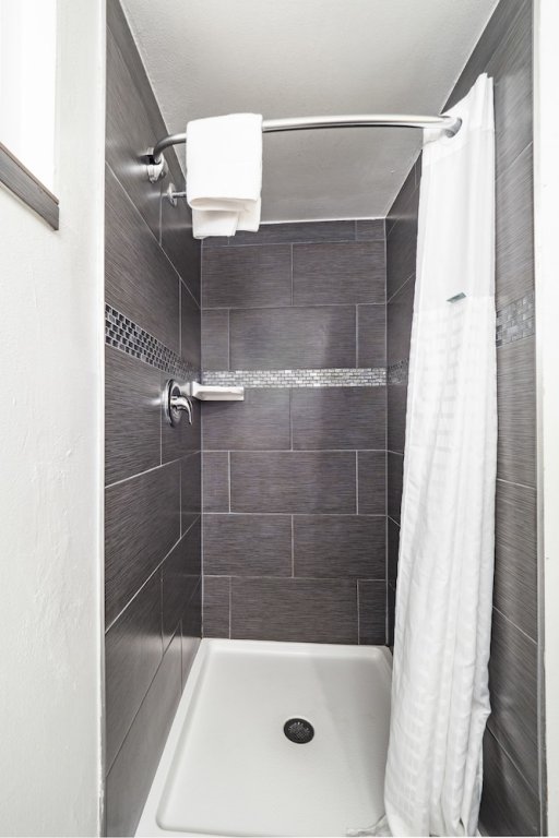 Фото Travelodge by Wyndham Sacramento Convention Center