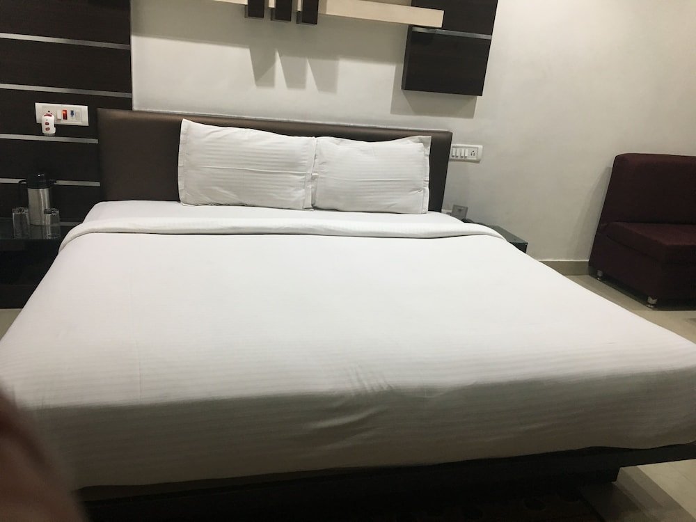 Фото Hotel Bundelkhand Pride