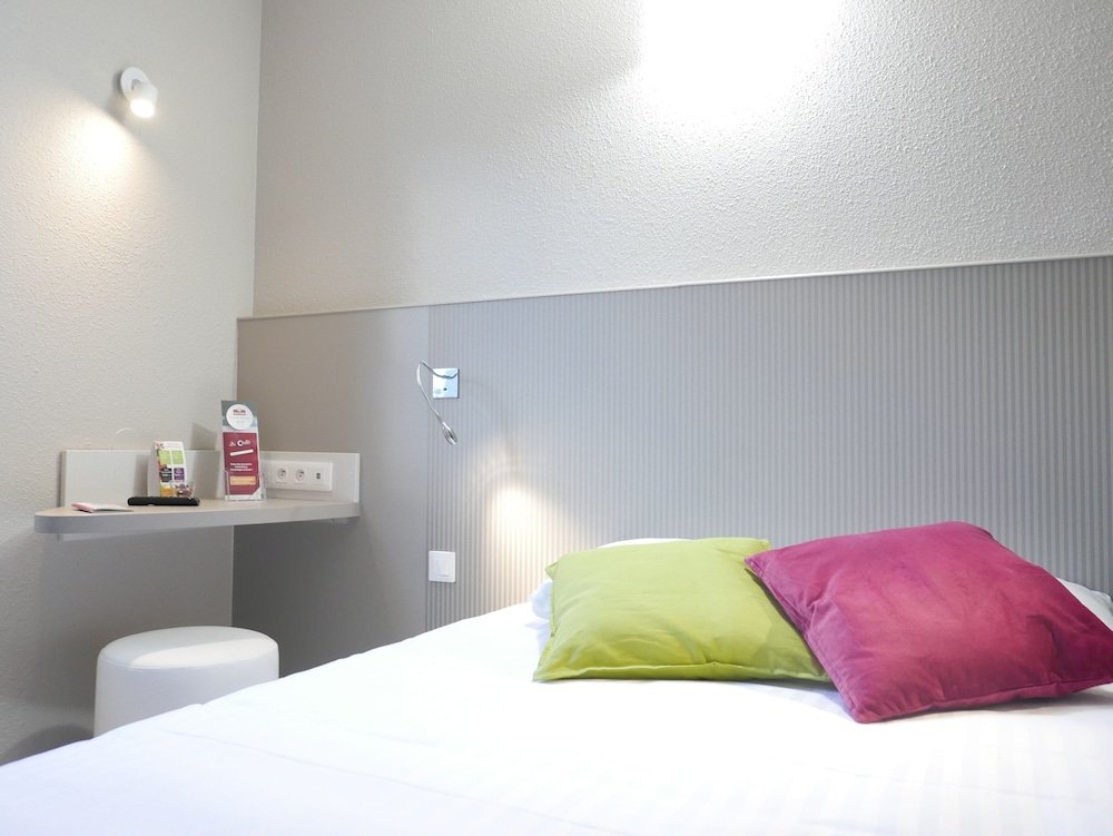 Фото Brit Hotel Lille Centre