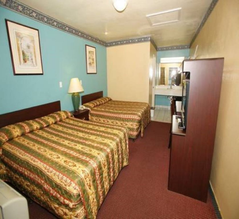 Фото Hollywood Guest Inn