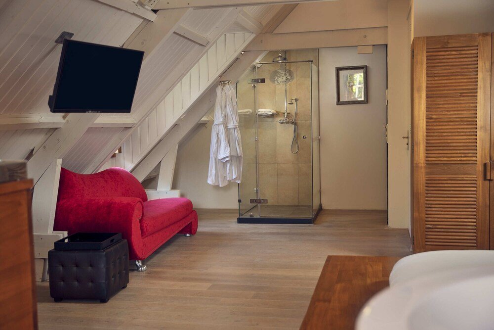 Фото Landgoed Hotel Groot Warnsborn