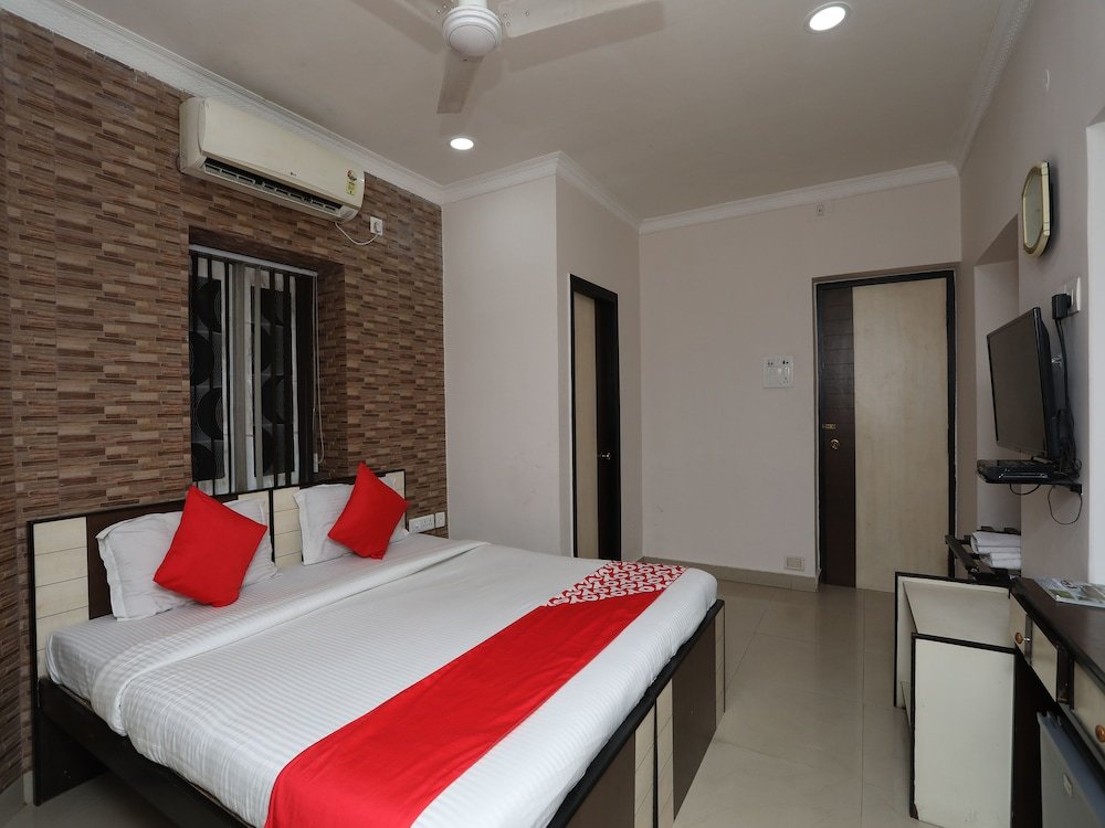 Фото Oyo Flagship 16097 Neeranand Regency Bhowanipore