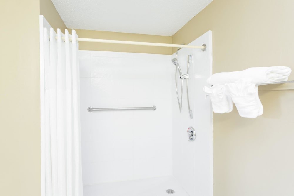 Фото Super 8 by Wyndham Port Wentworth Savannah Area