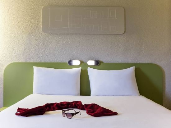 Фото Ibis budget Grigny Centre