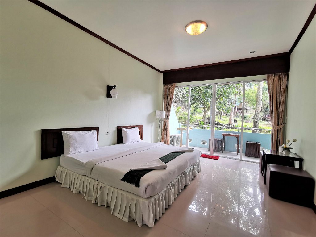 Отель mam Kaibae Beach Resort Koh Chang