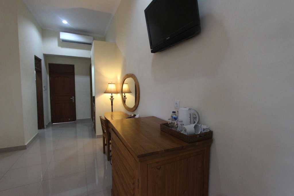 Фото Ramayana Hotel Sanur