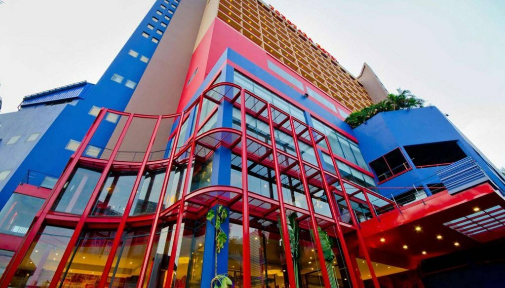 Hotel Tongtara Riverview Hotel, Bangkok, photo