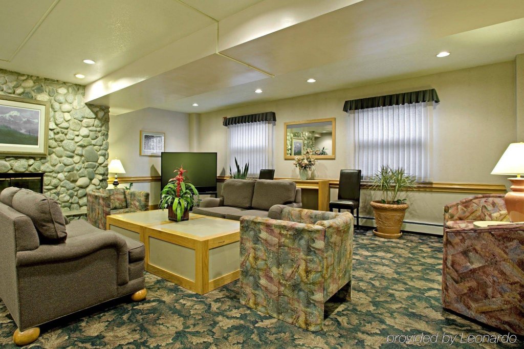 Фото Americas Best Value Inn & Suites Anchorage Airport