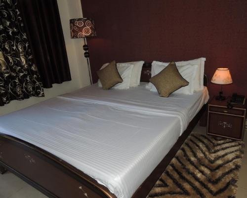 Фото Hotel Mandakini