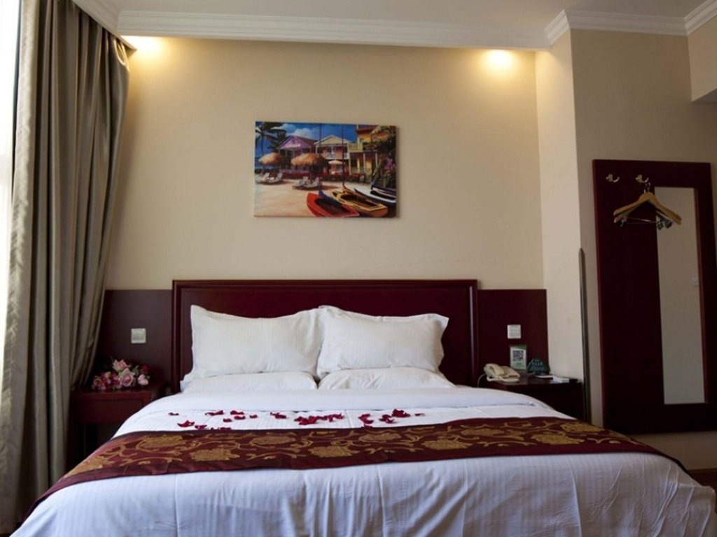 Фото GreenTree Inn Shanghai Hongqiao Hub Convention Center Jinghua Road Shell Hotel