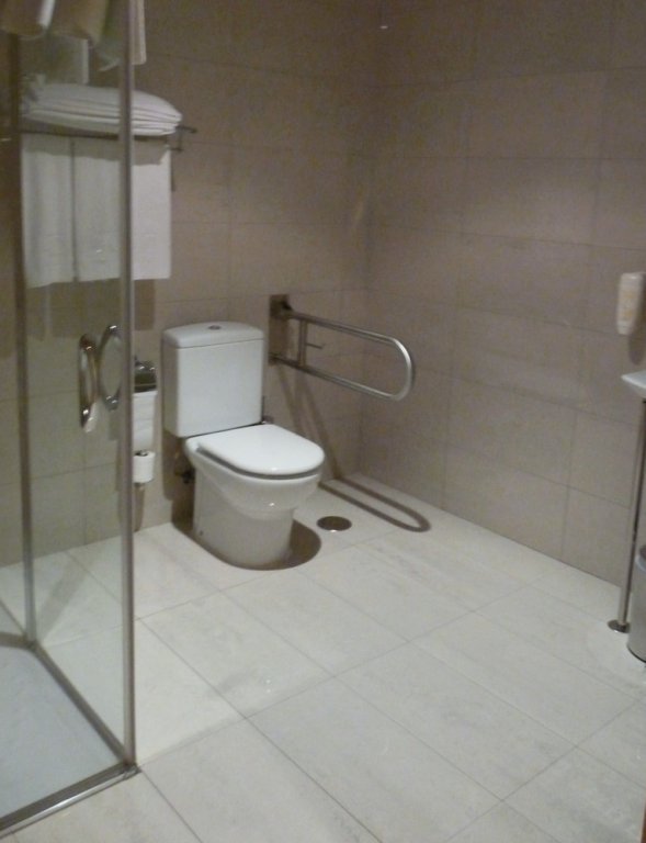 Фото 4c Puerta Europa