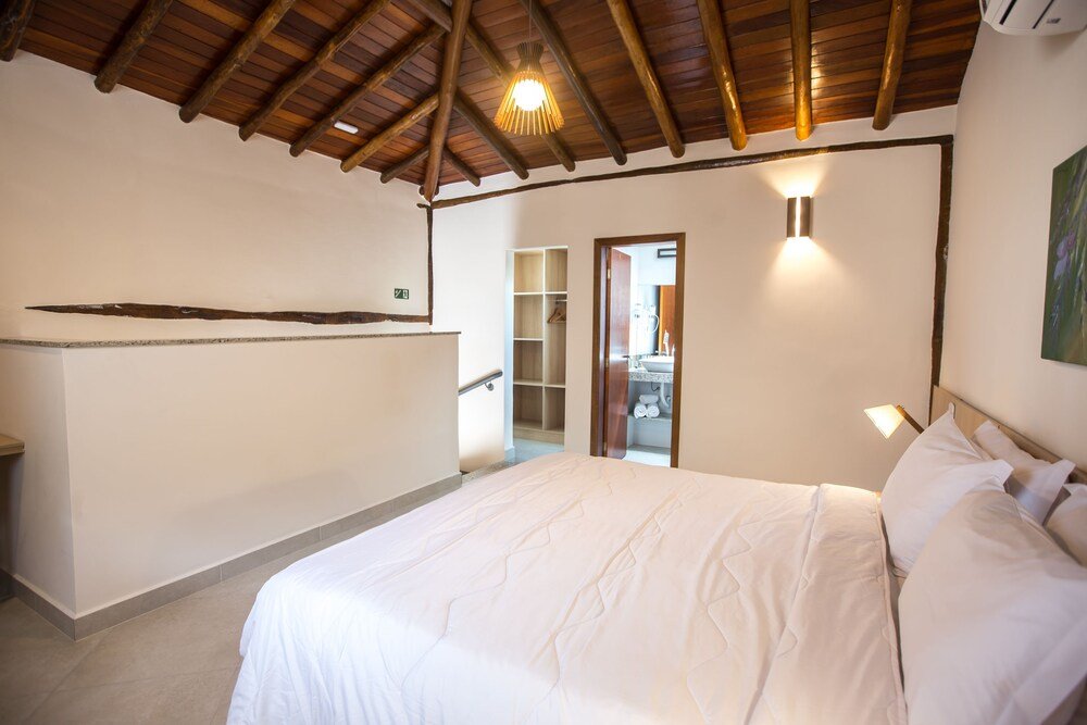 Фото Abricó Beach Hotel