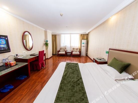 Фото GreenTree Inn Chuzhou Tianchang Road Express Hotel
