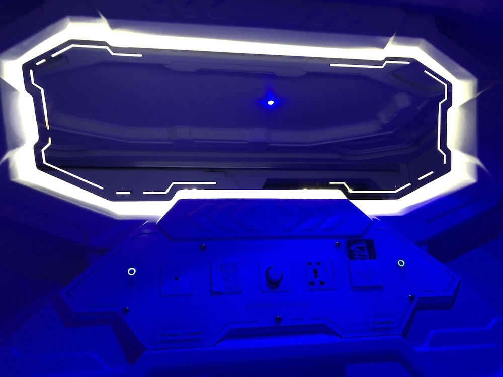 Фото Aloha Capsule Hotel