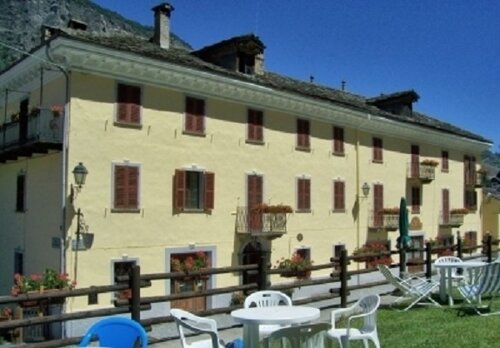 Гостиница Hotel Col du Mont
