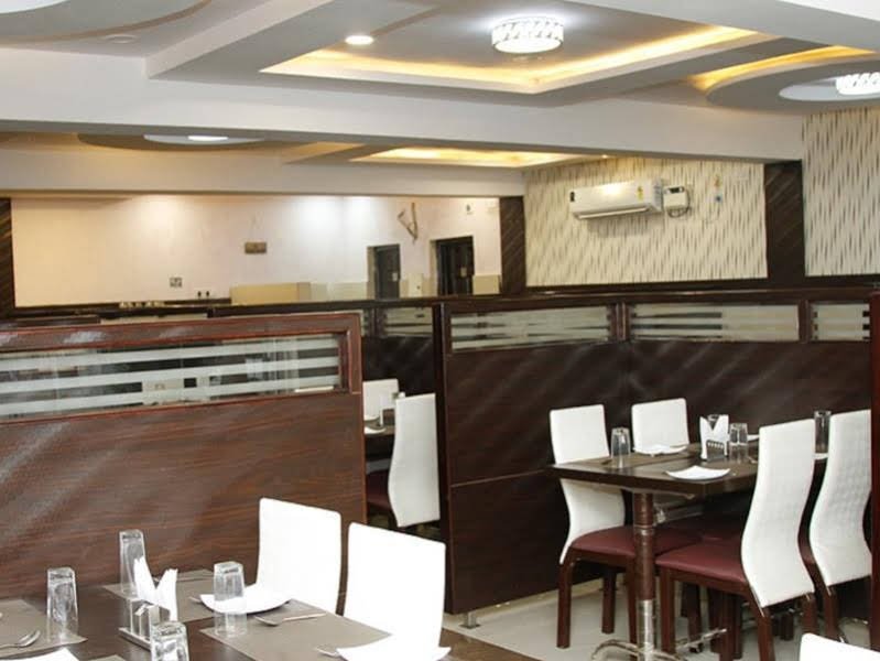 Фото Mars Executive Hotels