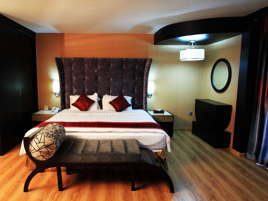 Фото отеля 3