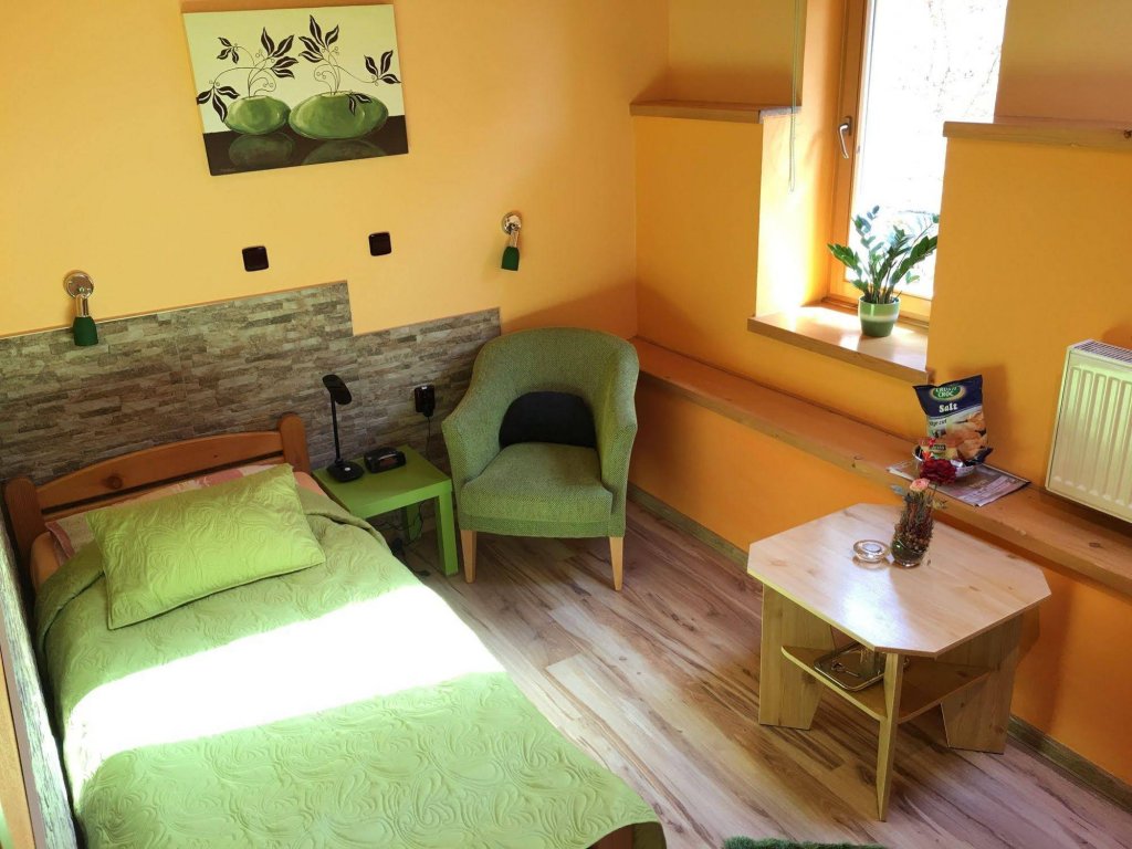 Фото отеля 1