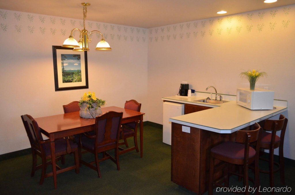 Фото Best Western Newberry Station