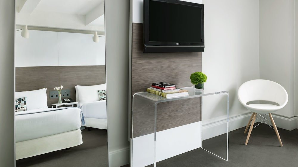 Фото Paramount Times Square