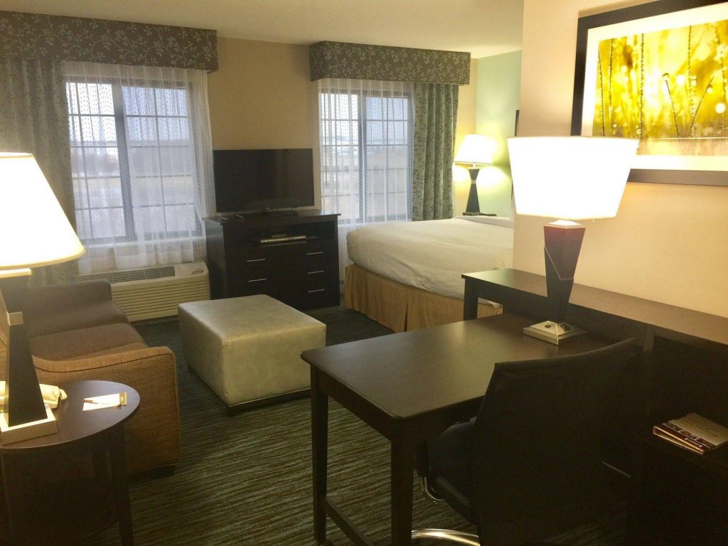 Фото Homewood Suites by Hilton Aurora Naperville