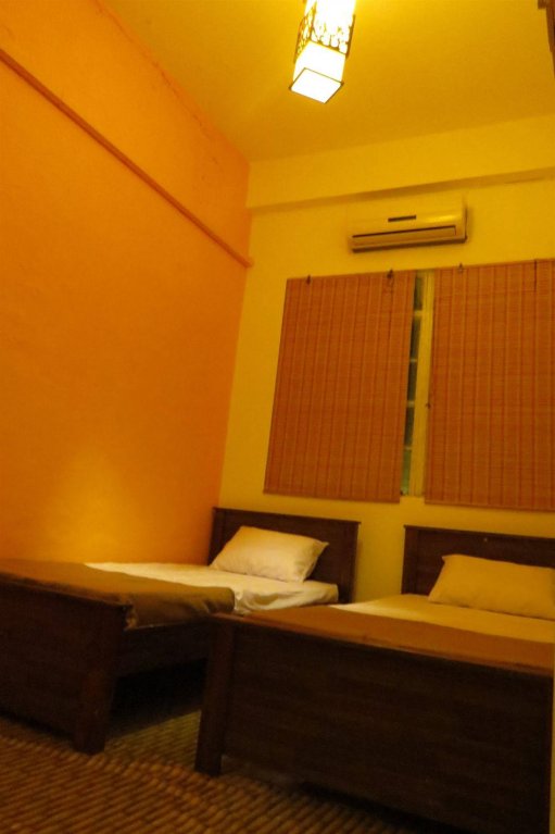 Фото Super Rich Guest House