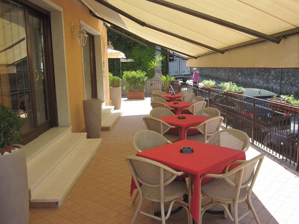 Фото Hotel Benacus