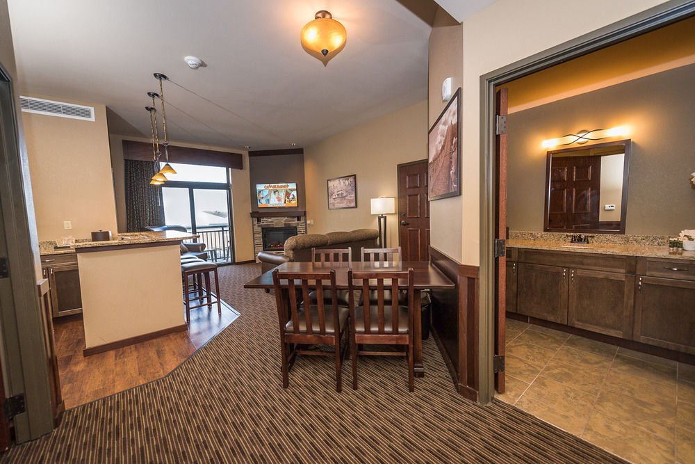 Фото Camelback Lodge & Aquatopia Indoor Waterpark