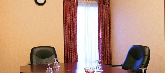 Фото Hampton Inn Boston - Logan Airport