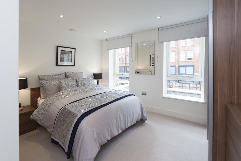 Фото Premier Inn London Tower Bridge