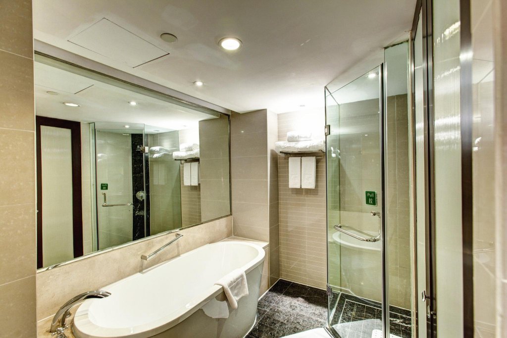 Фото Holiday Inn Chengdu Century City East Tower