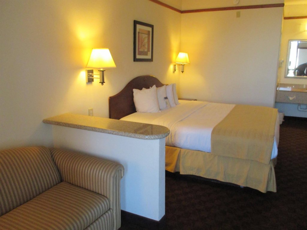 Фото Hampton Inn Seaford