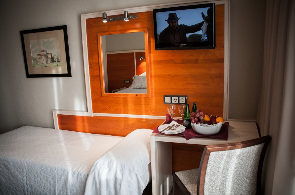 Фото Hotel Montemar