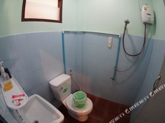 Фото Bunrapee House