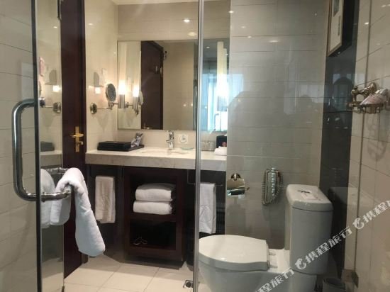 Фото Ramada Plaza Shenyang City Center