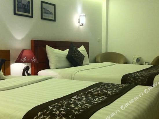 Фото Hanoi Old Quarter House