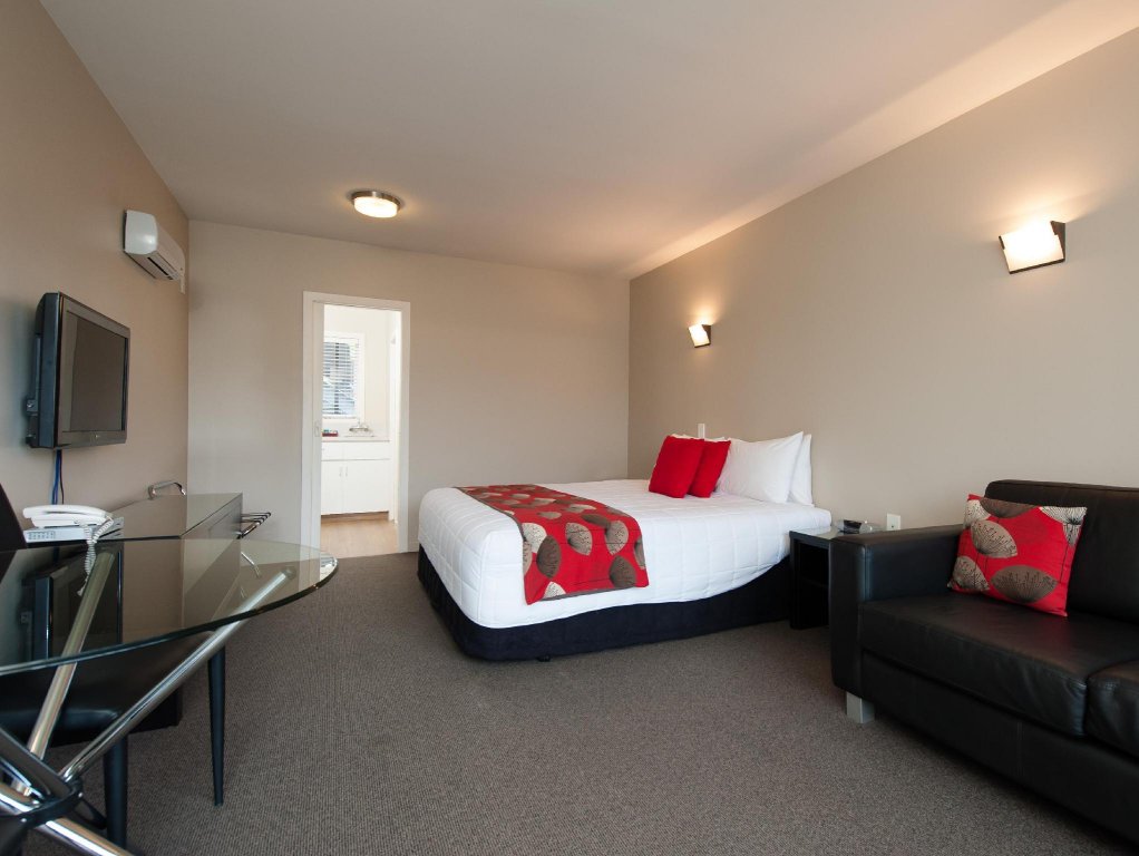 Фото Belmont Motor Inn