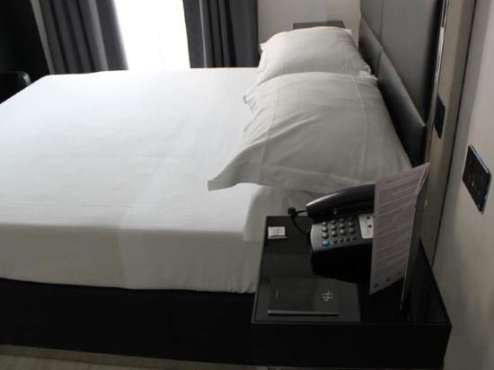 Фото Lhp Hotel Napoleon