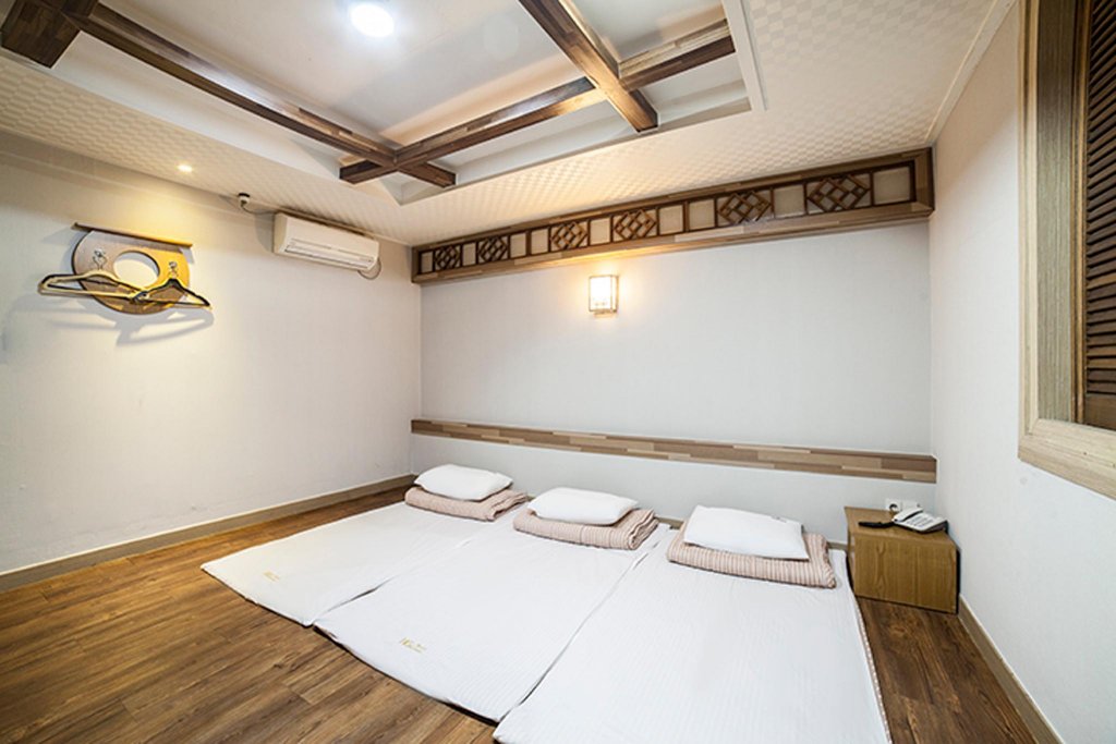 Фото Hotel Bricks Haeundae