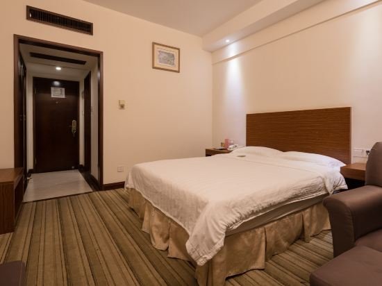 Фото Friendship Hotel